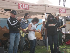 Sea Otter 2011 singing with Gary Erickson and Tia Carroll